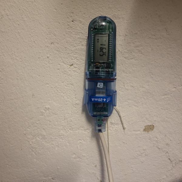 Flowmåler ud data logger, der gemmes hvordan flow er i dette lille usb stik, der kan laves en graf.